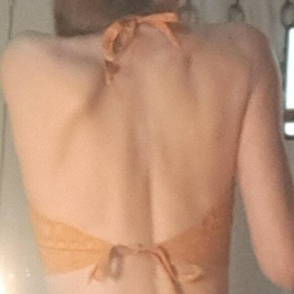 Orange with cream pattern crop top tied at neck and back Small Le Chateau - Picture 9 of 12
